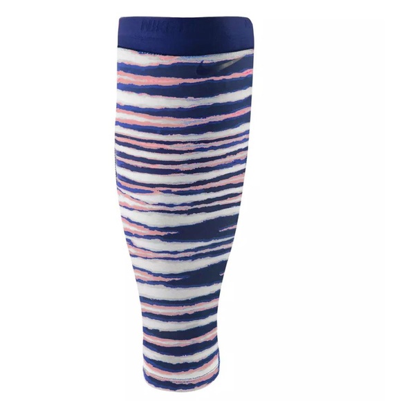 NWT Women’s Nike Pro Calf Sleeves XS/S Tiger Blue - Picture 1 of 4